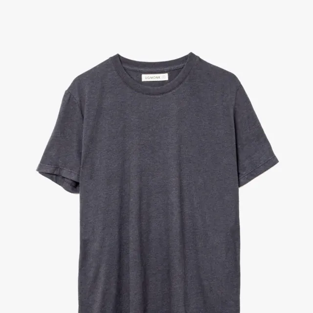 Tops & Shirting
